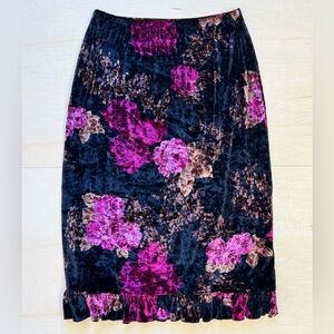 VTG Ninety by Novelty Plus Inc. Velvet Floral Ruffle Hem Pencil Midi Skirt sz M